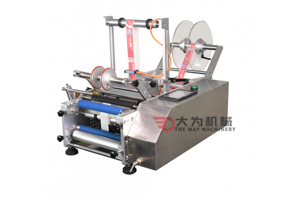 半自動圓瓶大圓桶貼標(biāo)案例